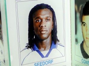 Clarence Seedorf entre os homenageados no estádio