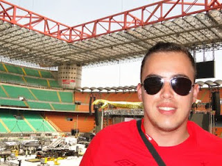 Gustavo no San Siro em Milão