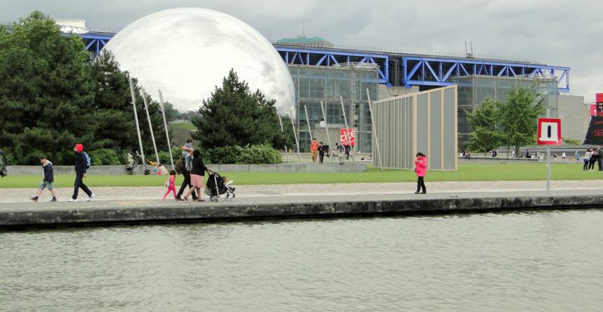 Tarde no Parc de la Villette