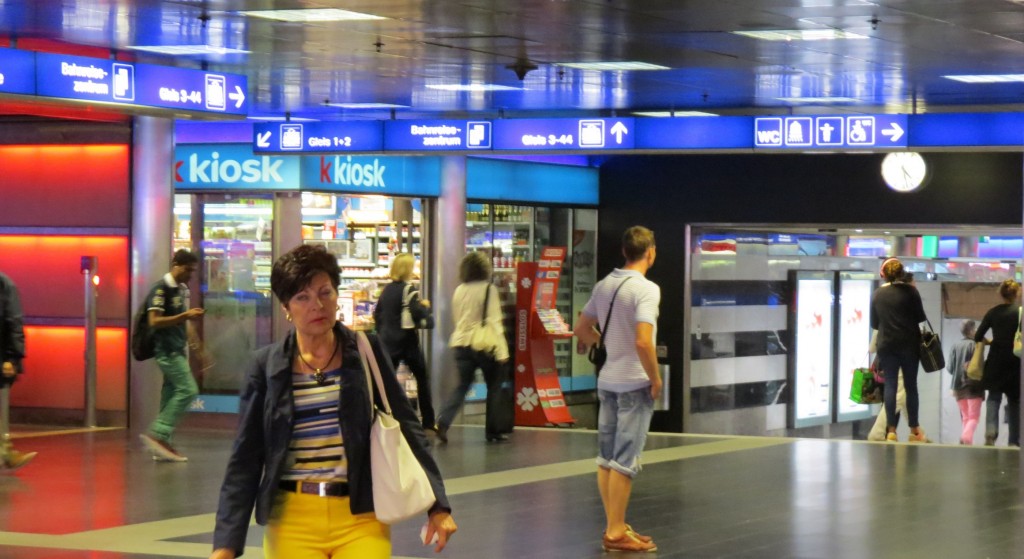 Zürich HB Maior estação de trem da Suíça Fui Pra Europa